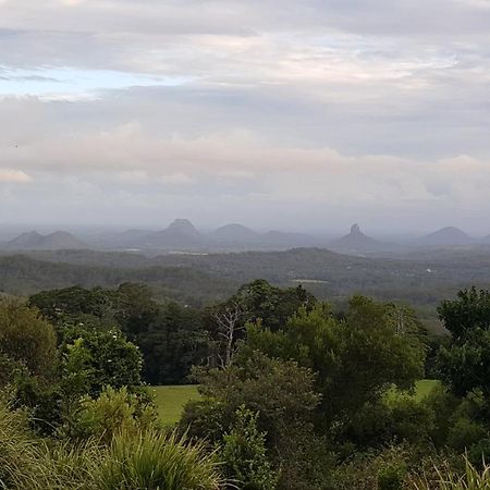 My Sanctuary In Maleny Bed & Breakfast Exterior photo